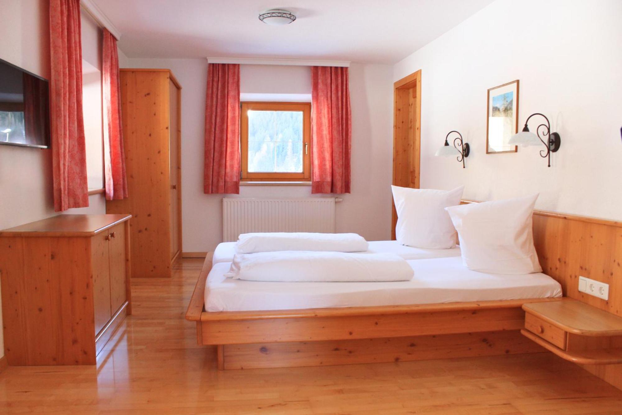 Haus Trisanna Appartement Galtür Buitenkant foto